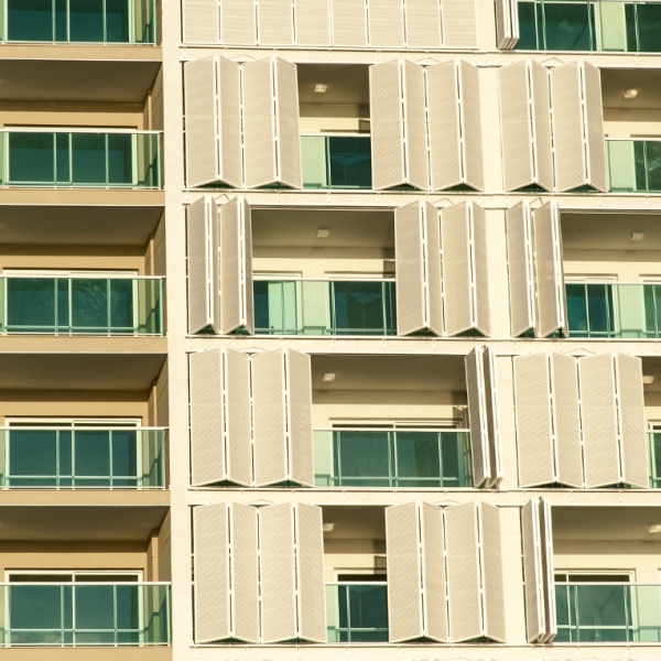 folding-e-sliding-shutters-hunter-douglas