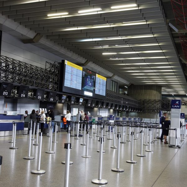 forro baffle aeroporto de guarulhos