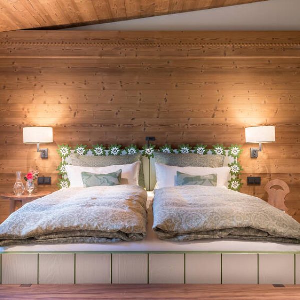 revestimento interno madeira termotratada quarto lunawood
